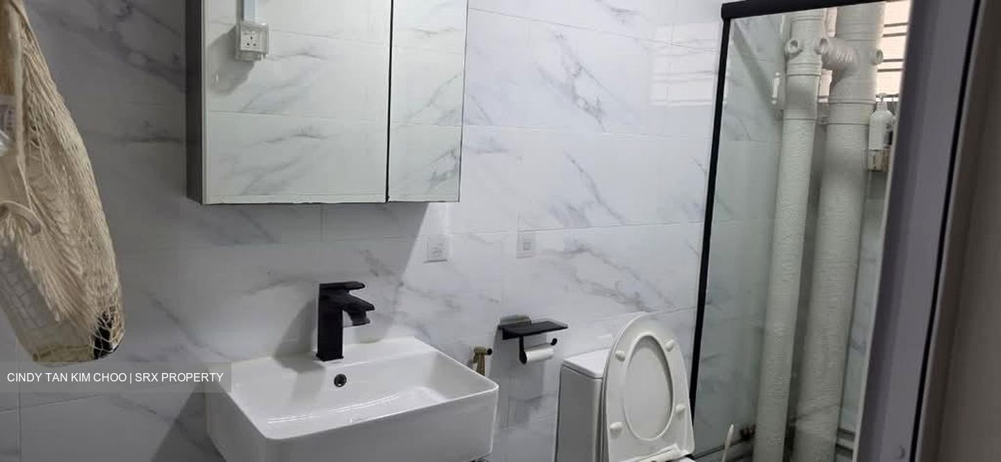 Blk 2 Toh Yi Gardens (Bukit Timah), HDB Executive #574686911